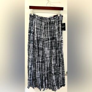 Avenue Skirt